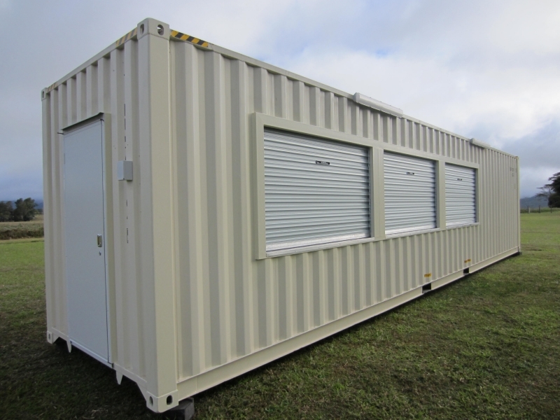 Read more about the article 40′ shipping container modified into a serving bar for a local community group